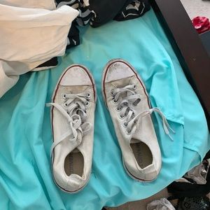 White converse